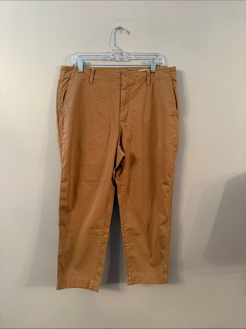 GAP Women's Downtown Khaki Pants - size 16 - incredibly soft